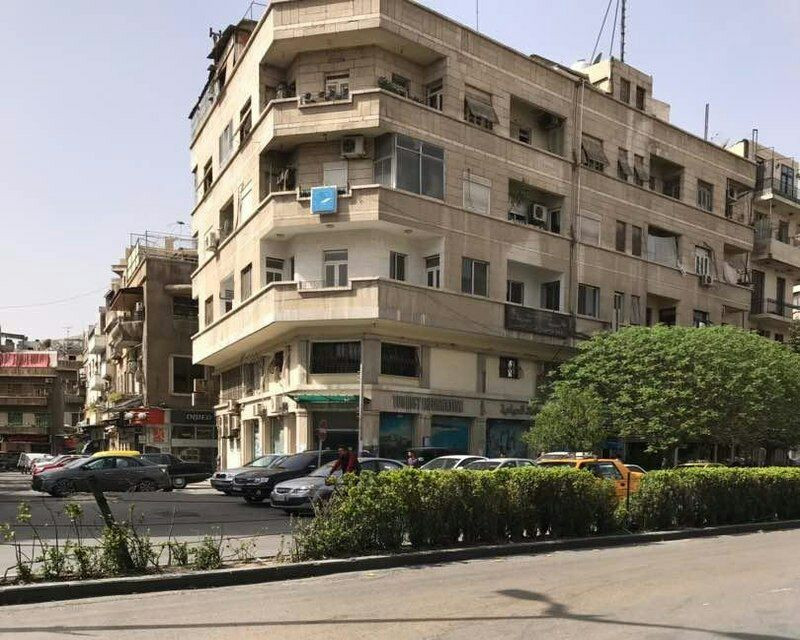 كيف برر وزير مالية الأسد قانون...