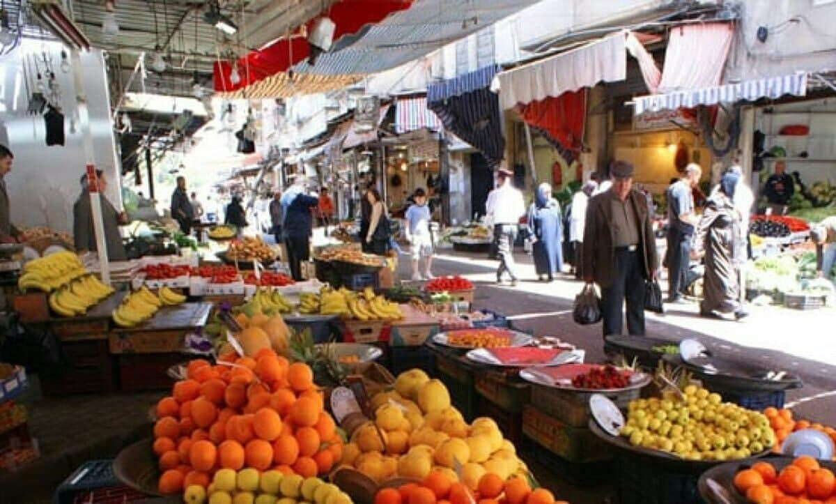 مسؤولو النظام يتوقعون انخفاض ا...