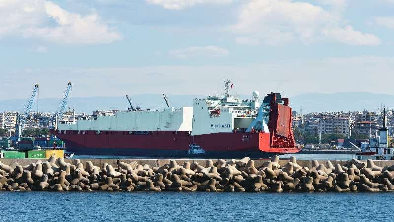 وكالة: غرفة عمليات لإيصال النف...