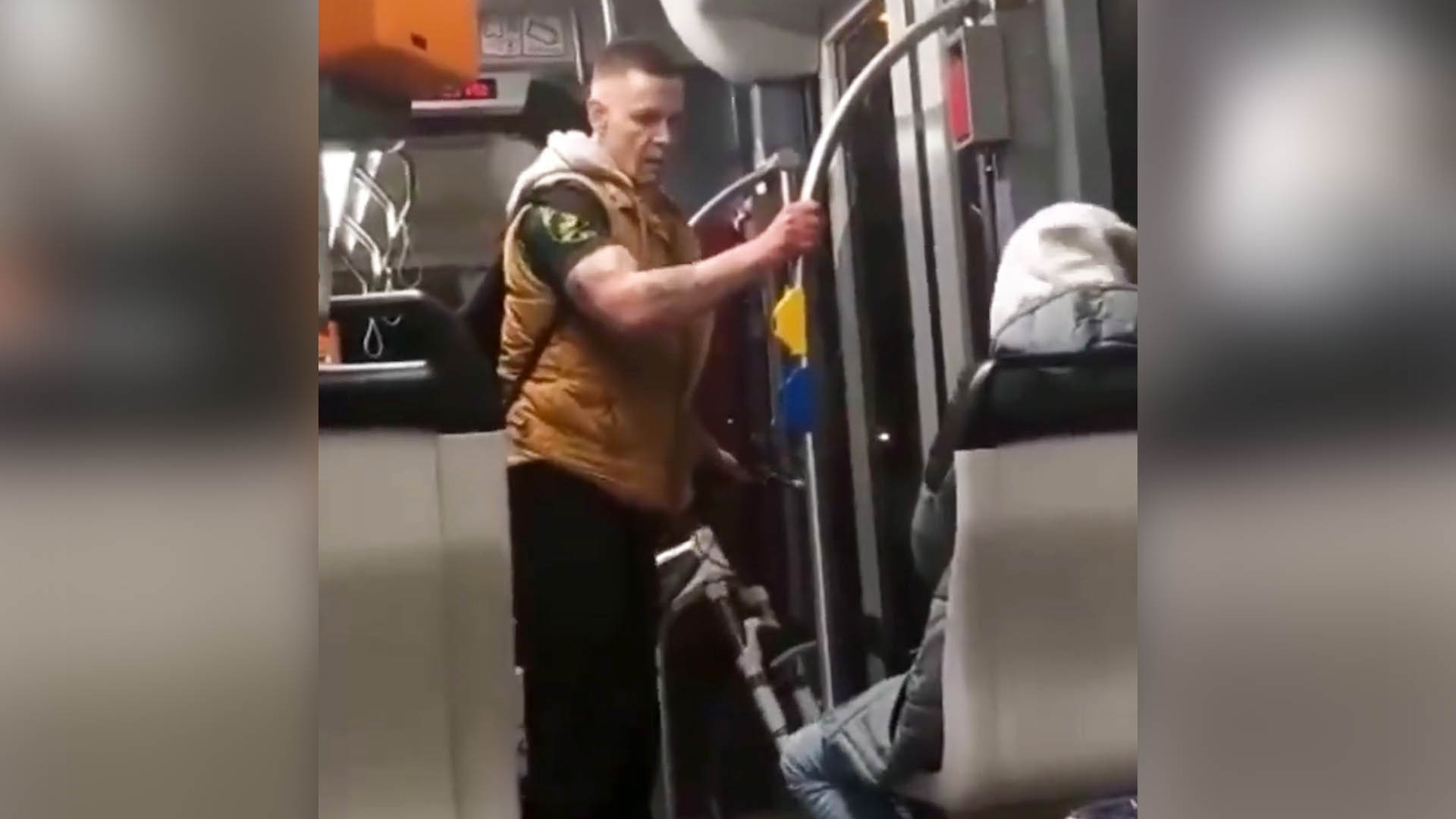 اعتداء عنصري على شاب سوري بقطا...