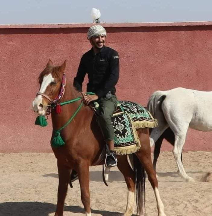 نجاة قيادي "بمجلس دير الزور ال...