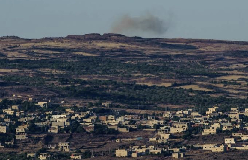 مروحية إسرائيلية تقصف منزلا في...