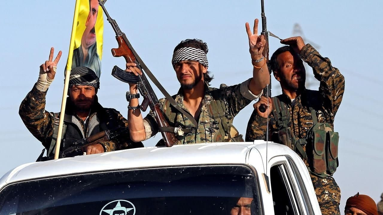 ميليشيات إيران تستخدم الحافلات...