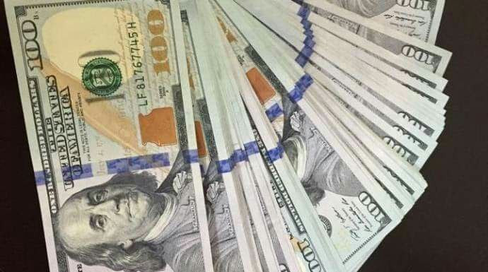 تراجع بسعر صرف الليرة السورية...