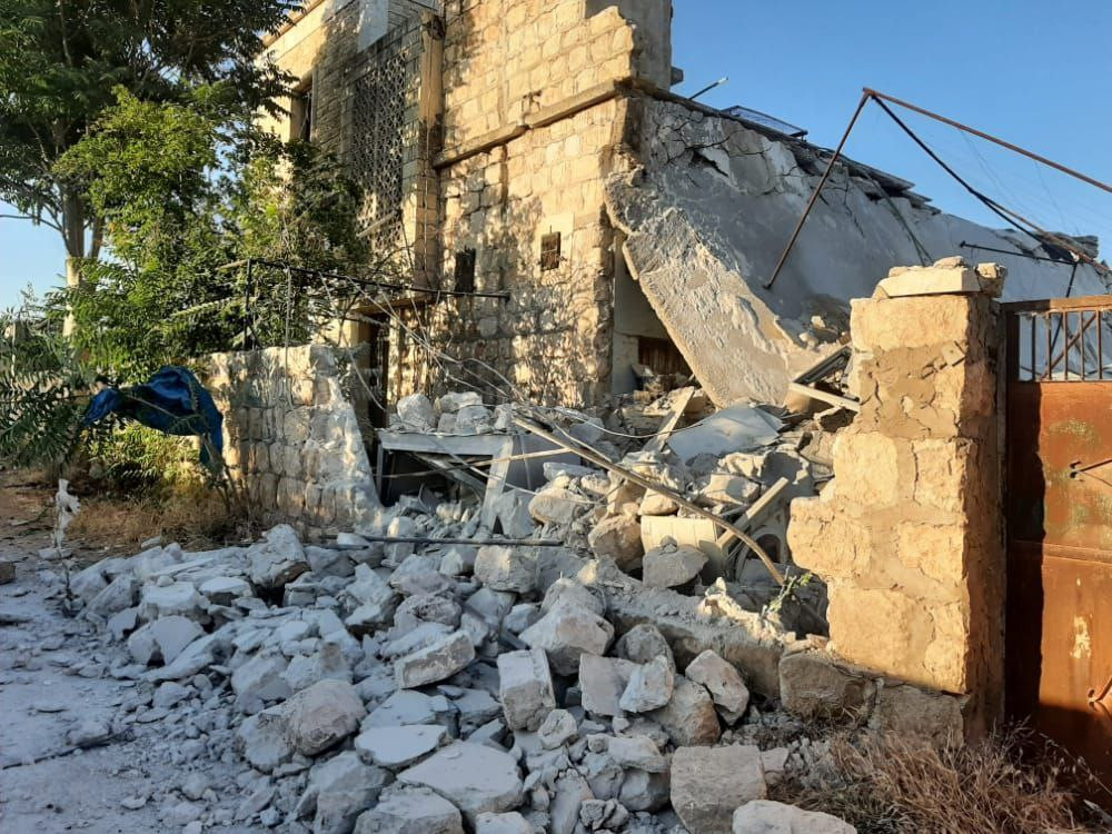 قوات النظام وميليشيات إيران تك...