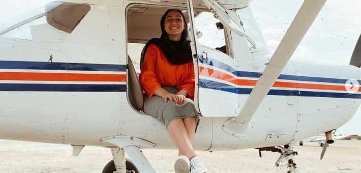 "مايا غزال" أول لاجئة سورية تص...