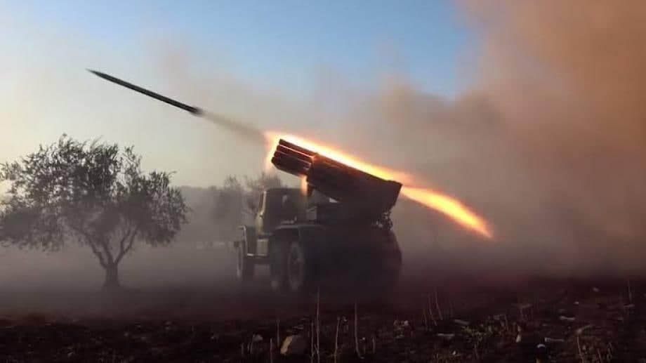 بقصف للمعارضة.. مصرع ضابط من ق...