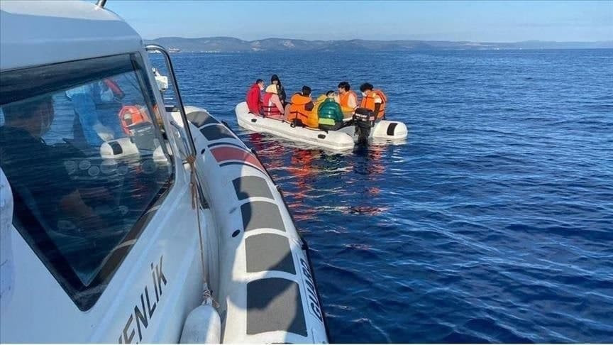 إنقاذ 10 من طالبي اللجوء أجبرت...