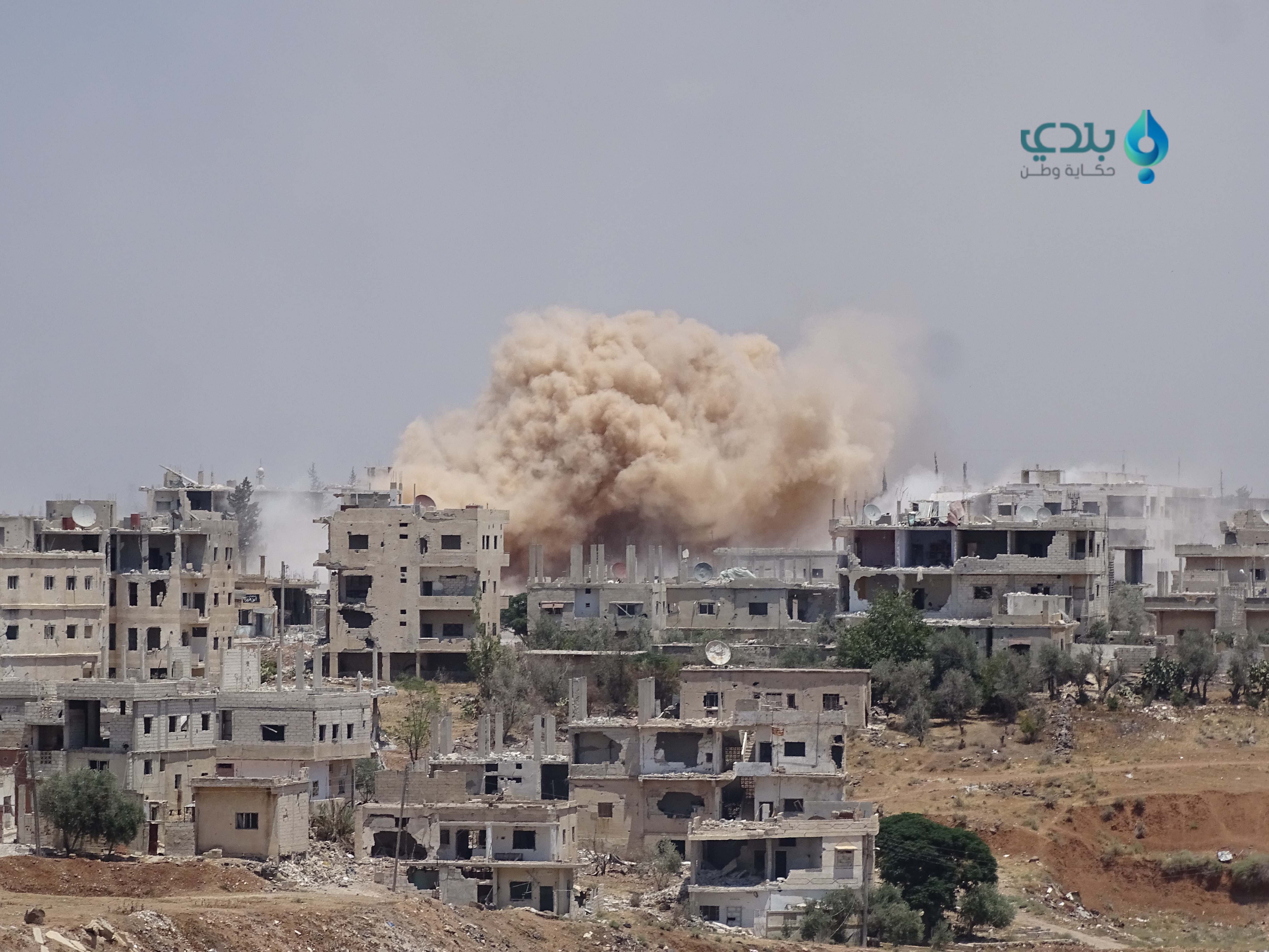 إدلب.. النظام يكثّف القصف على...
