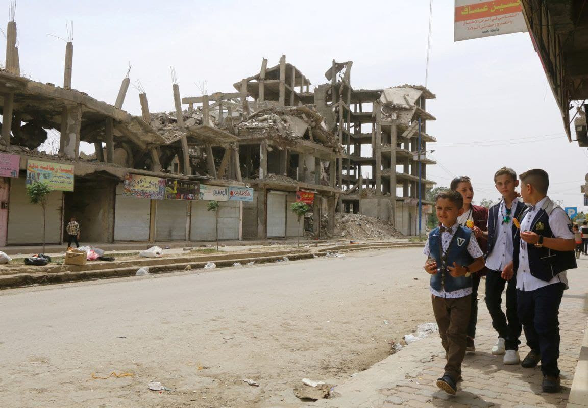 مقتل طفلين شقيقين بانفجار مخلف...