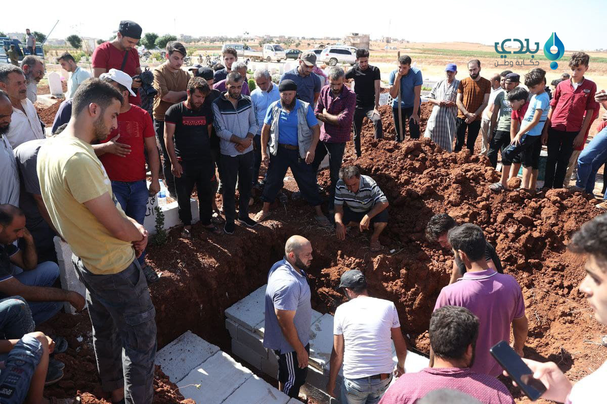 إدلب.. مدرس ينعي طالبه ويدعى ز...