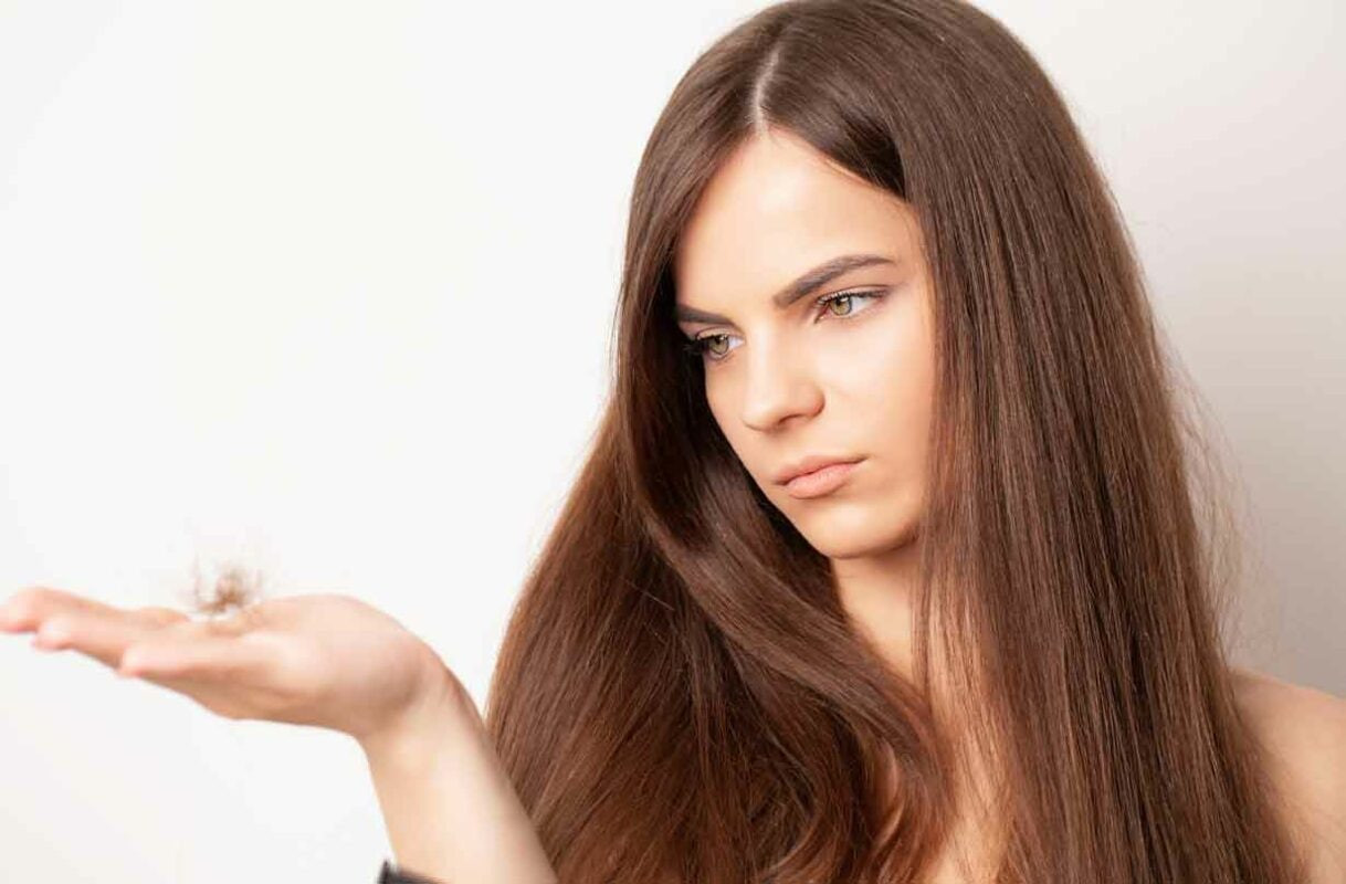 علاجات فعالة لوقف تساقط الشعر...