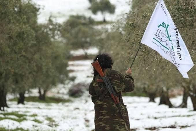 انشقاقات تعصف بحركة "أحرار الش...