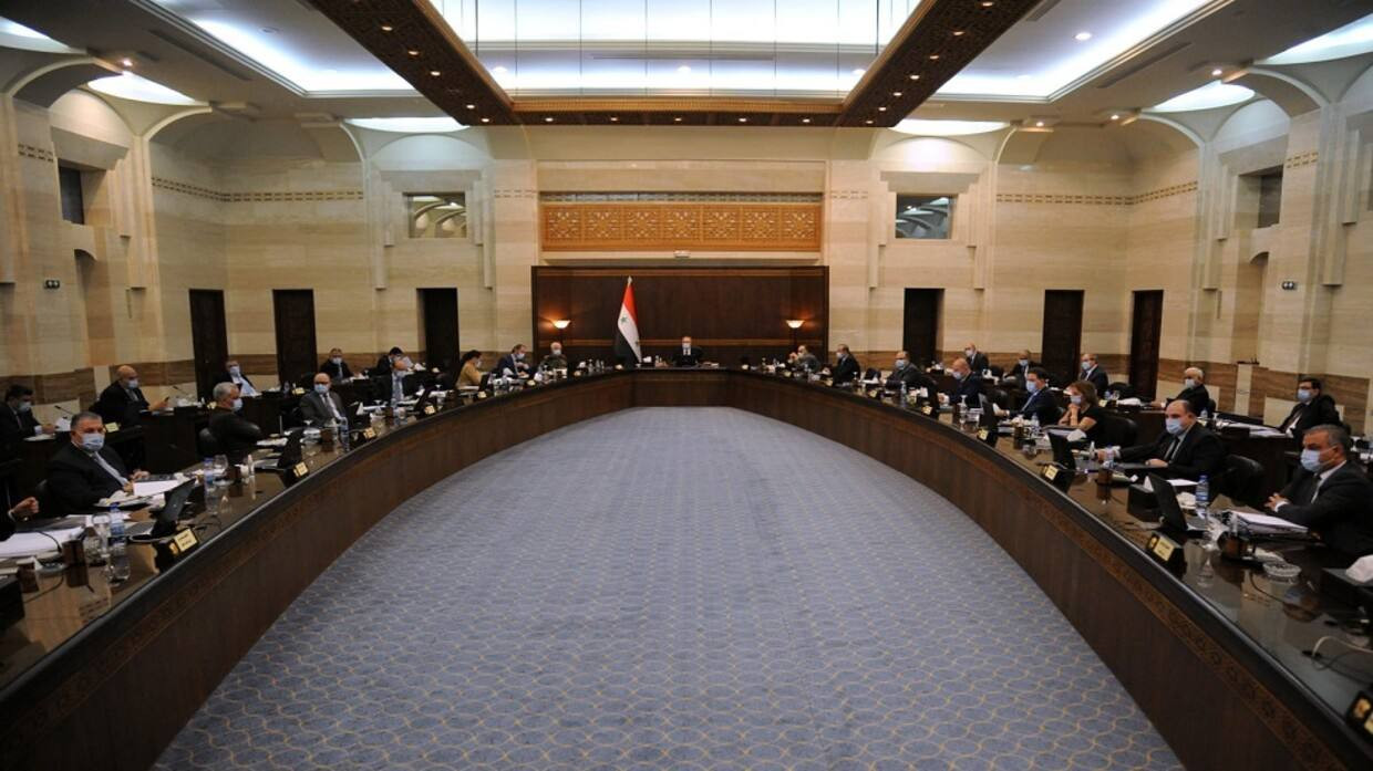 حكومة النظام تضع "استراتيجية"...