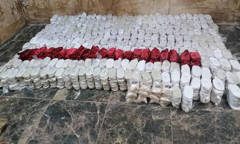 "لواء القدس" ينشر المخدرات في...