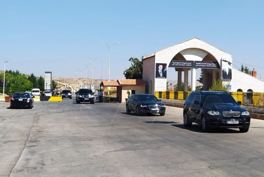 وفد لبناني يصل دمشق للقاء مسؤو...