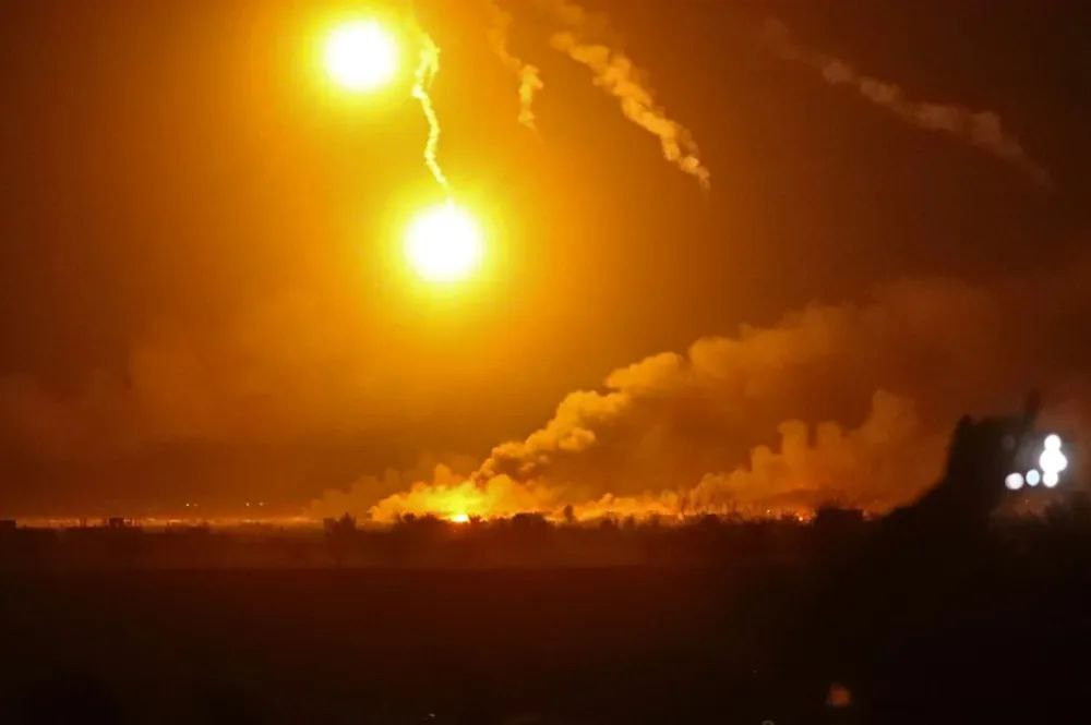 قصف جويّ يستهدف ميليشيا إيران...