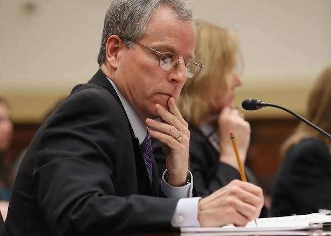 روبرت فورد يوضح أسباب بقاء الق...