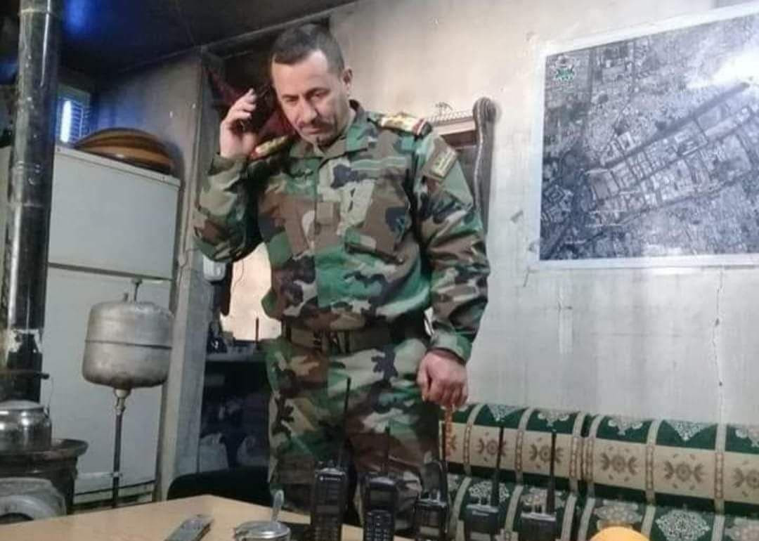 النظام ينعي ضابطا في الحرس الج...