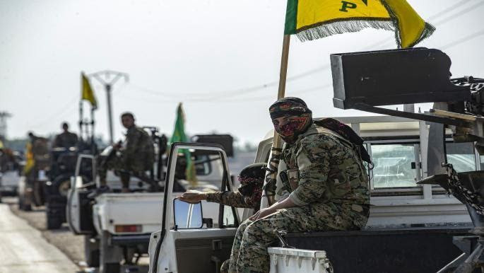 الرقة.. سكان قرية "التروازية"...