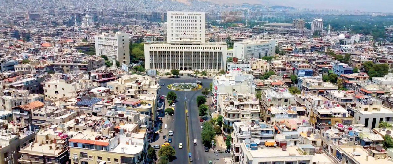 سوريا: "المركزي" يحرّر سقف الس...