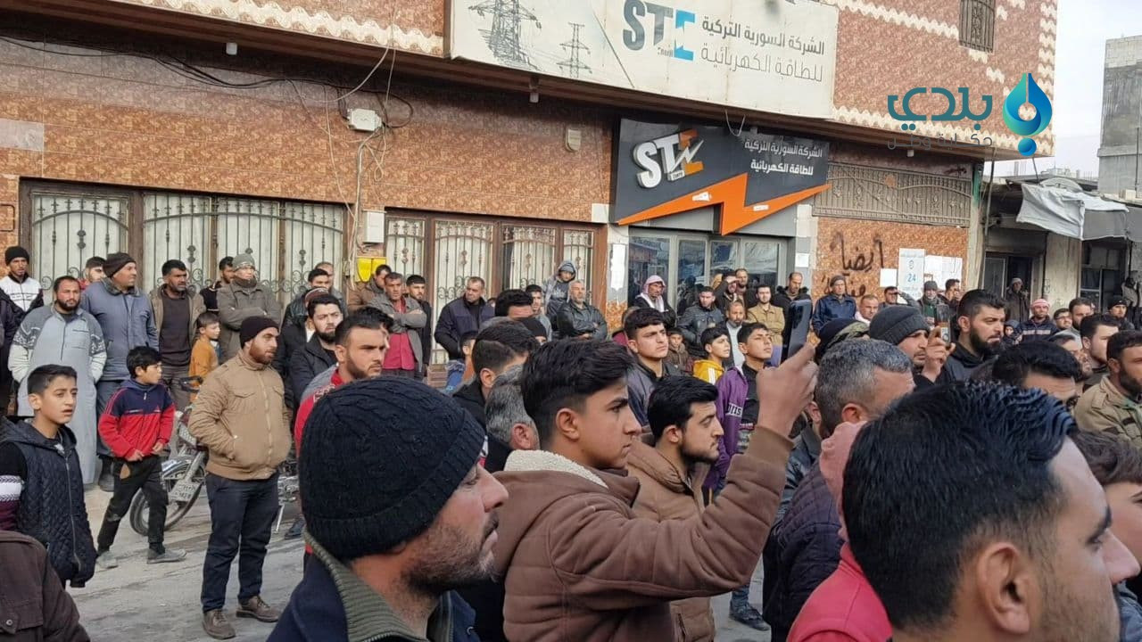 بسبب إضرابهم عن العمل.. "شركة...