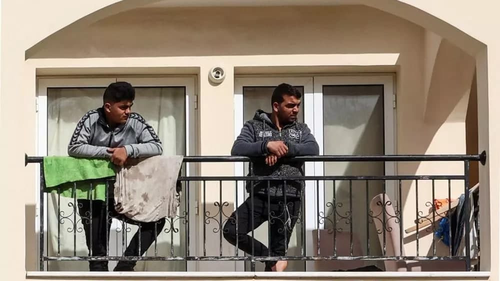 قبرص تلوم تركيا على تدفق اللاج...