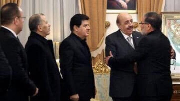 الرئيس الإيراني يلتقي علي مملو...