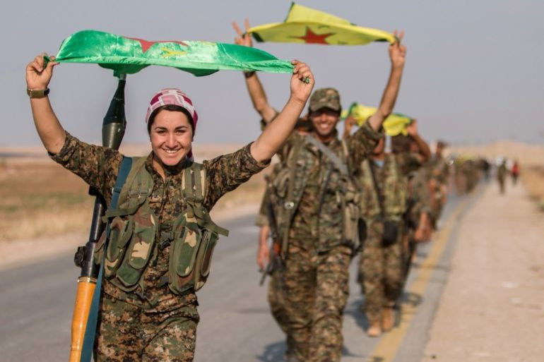 "قسد" تنفي إرسال مقاتلين لها إ...