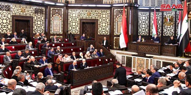 برلمان النظام يقر عقوبات تخص م...