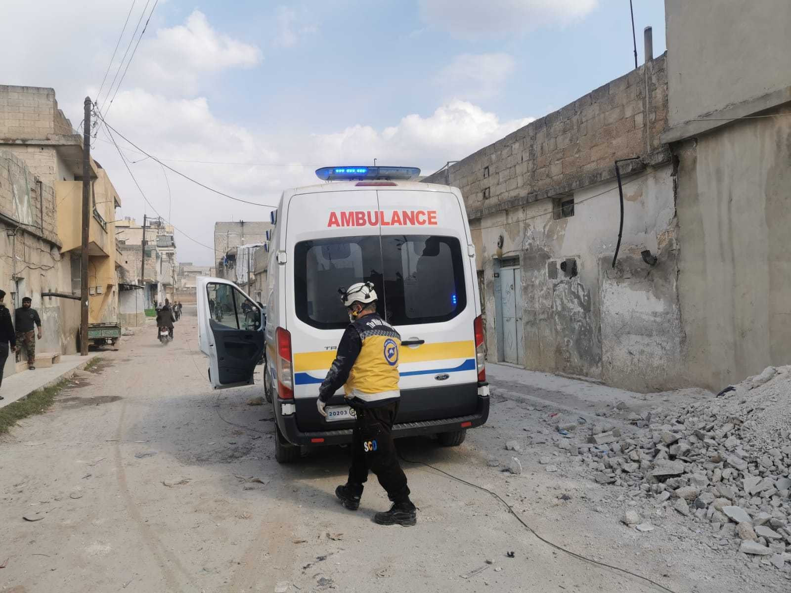 شهيد بقصف على إعزاز والنظام يع...