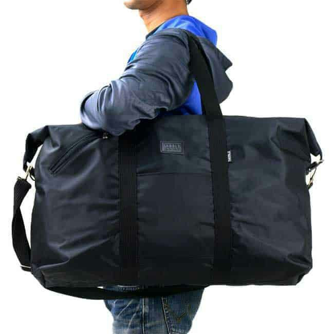 انتعاش "تجارة الشنطة" في سوريا...