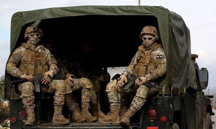 "الجيش اللبناني" يحرر مخطوفين...