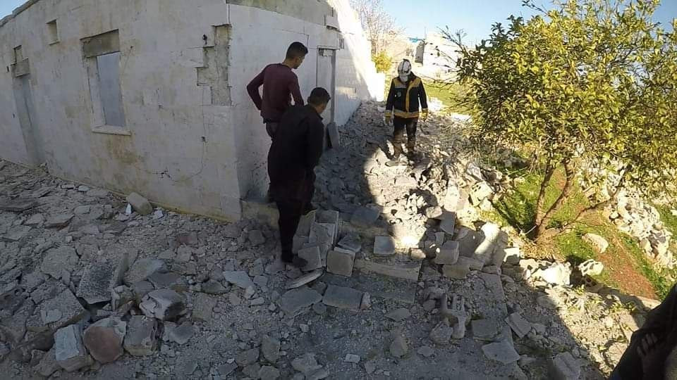 ضحايا مدنيون بانفجار غربي إدلب