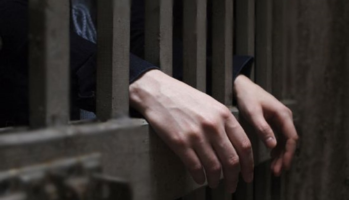 انتحار سيدة سورية مسجونة في لب...