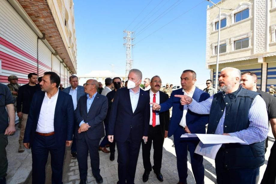 مسؤولان تركيان يزوران الراعي ش...