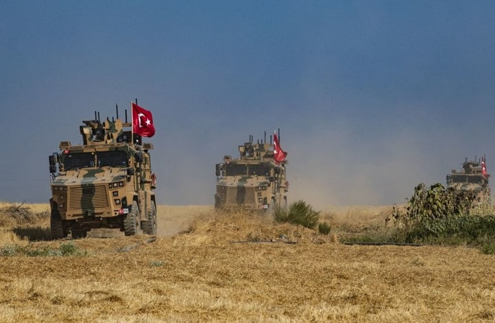 النظام يحاصر بلدة بريف دمشق وخ...