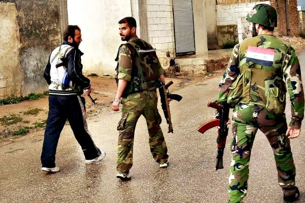 حملة مداهمات لاستخبارات النظام...