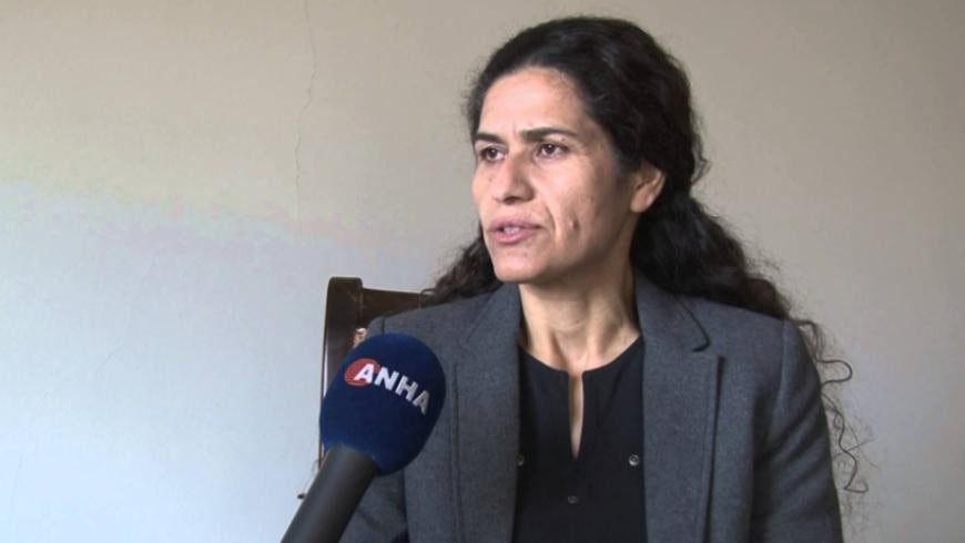 رئيسة "مسد" تتحدث عن العلاقة م...