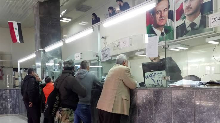 وزير الاتصالات يتساءل: لماذا ح...