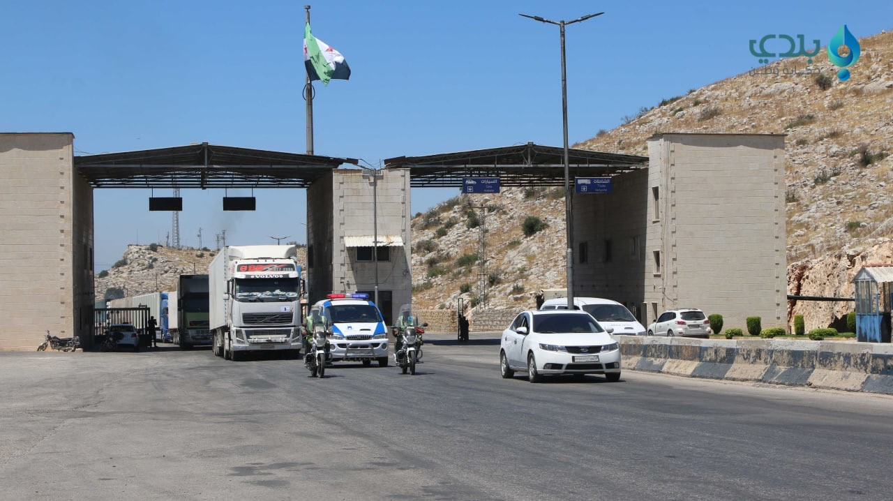 دخول أول قافلة مساعدات أممية إ...