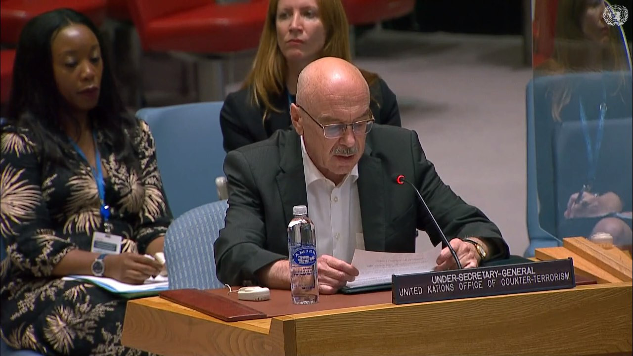 مسؤول أممي: آلاف "الدواعـش" لا...