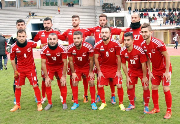 نادي كرة يعلق مشاركته بـ "الدو...