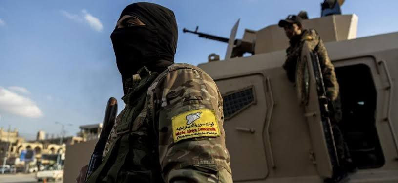 سجين "داعشي" يقتل عنصرين من "ق...