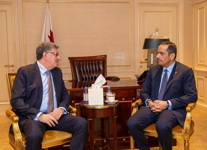 رئيس "الائتلاف" ووزير خارجية ق...