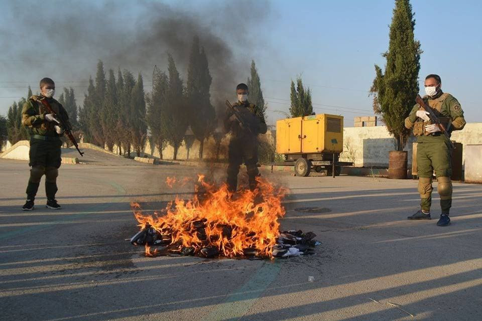 "الإدارة الذاتية" تقر قانون مك...