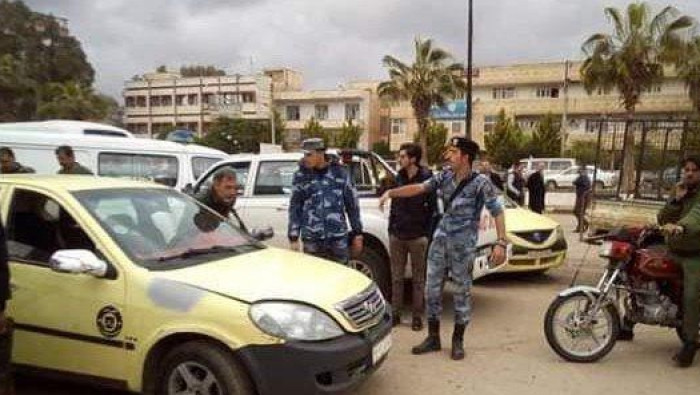 خلاف على البنزين يتحول الى موا...