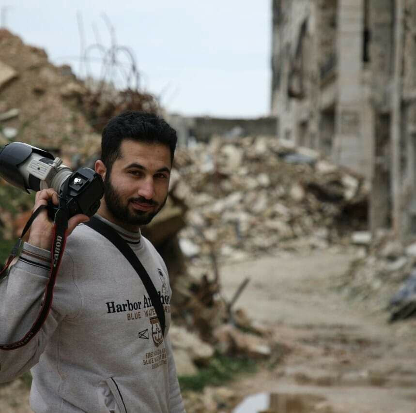 "الهيئة" تسحب بطاقة ناشط إعلام...