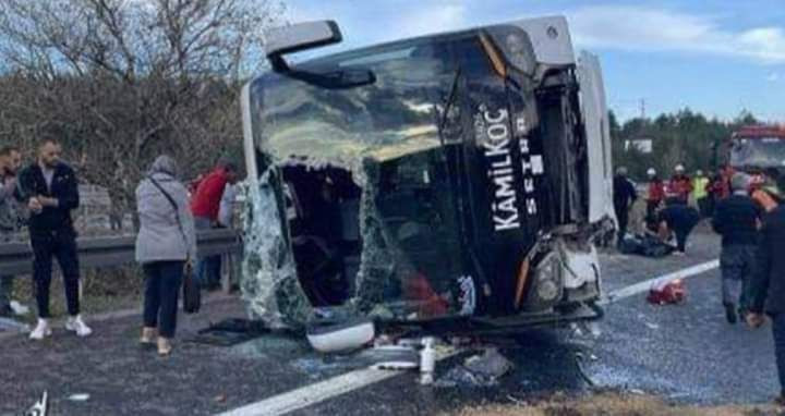 وفاة شابين سوريين بانقلاب حافل...