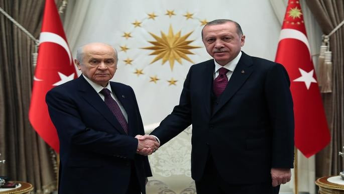 حليف "أردوغان": يجب فتح مجال ل...